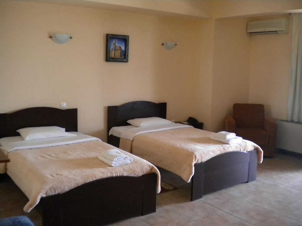 Porto Lagos Rooms ห้อง รูปภาพ