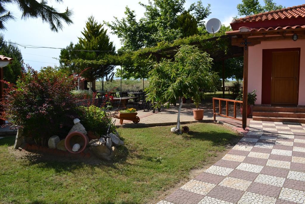 Porto Lagos Rooms ภายนอก รูปภาพ