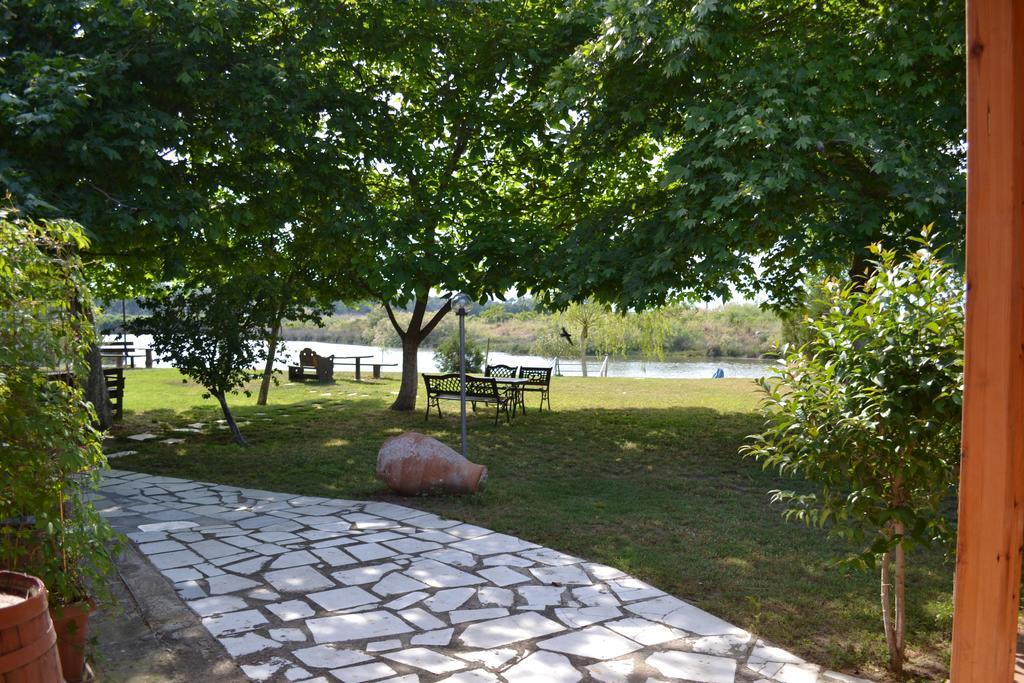 Porto Lagos Rooms ภายนอก รูปภาพ