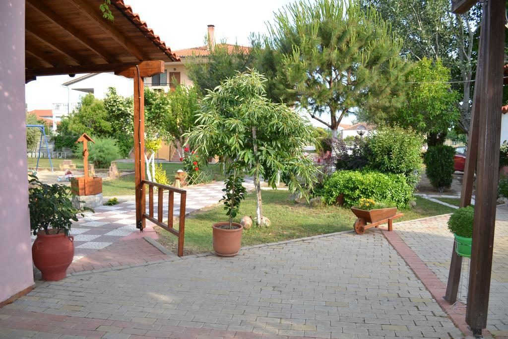 Porto Lagos Rooms ภายนอก รูปภาพ